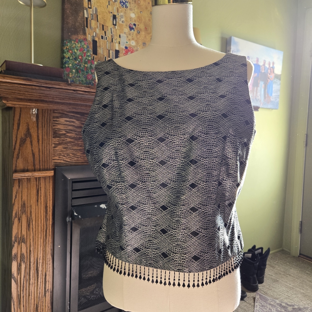 Cachet Black and White Sleeveless Top